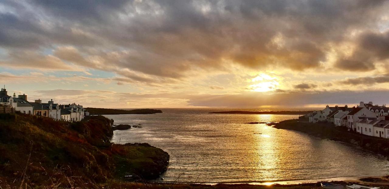 Orsay House Panzió Portnahaven Kültér fotó